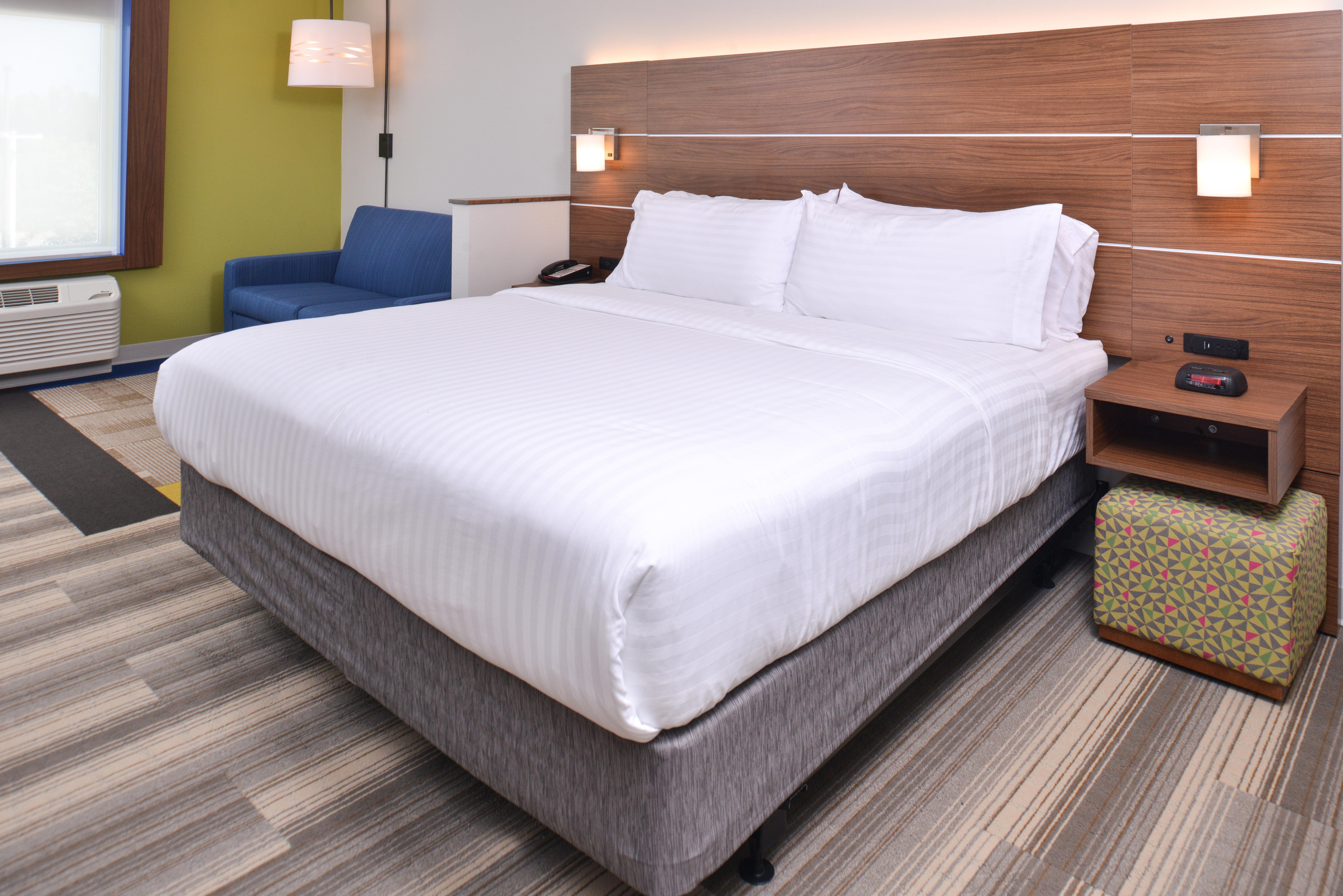 Holiday Inn Express & Suites Omaha Airport By Ihg Carter Lake Esterno foto