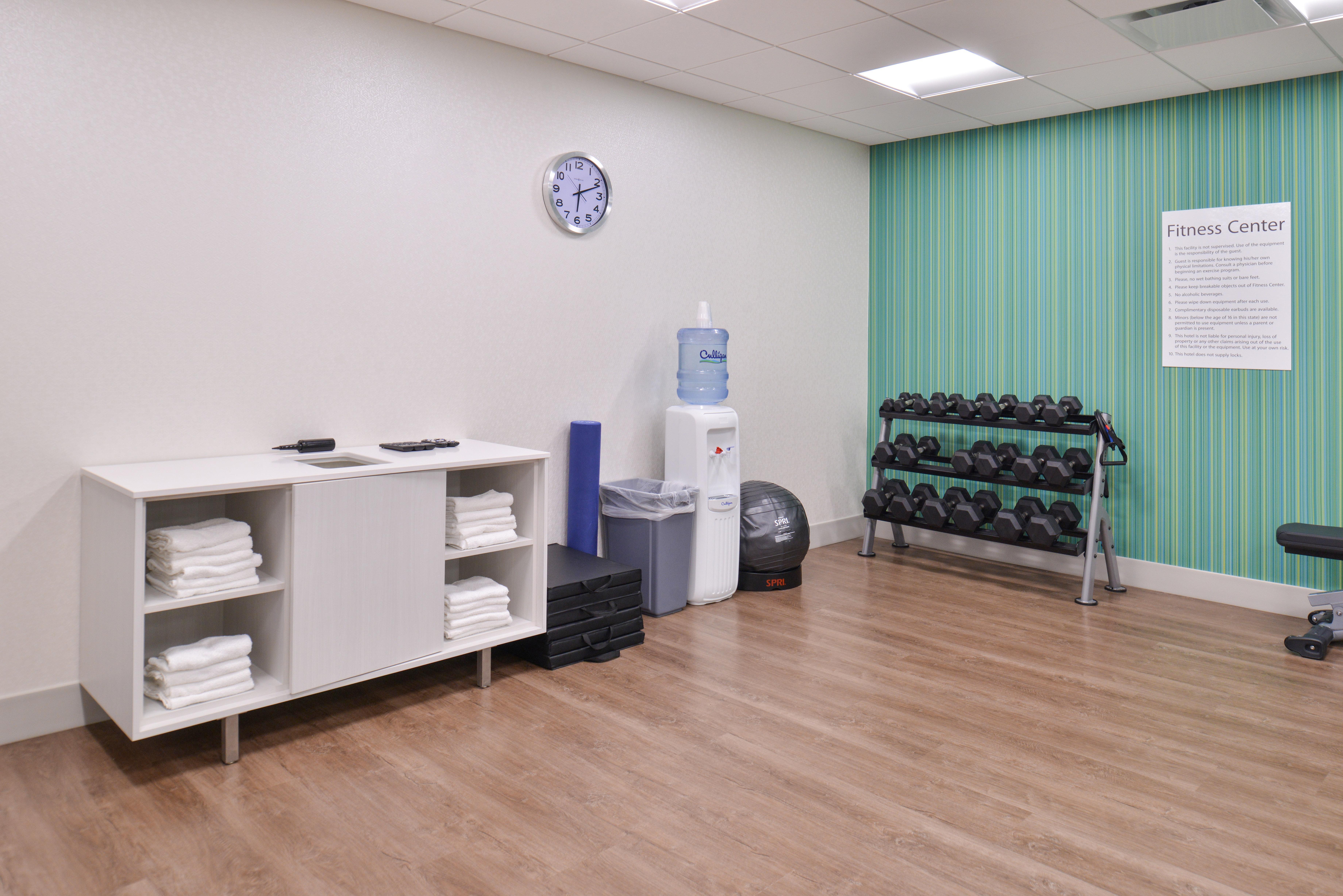Holiday Inn Express & Suites Omaha Airport By Ihg Carter Lake Esterno foto