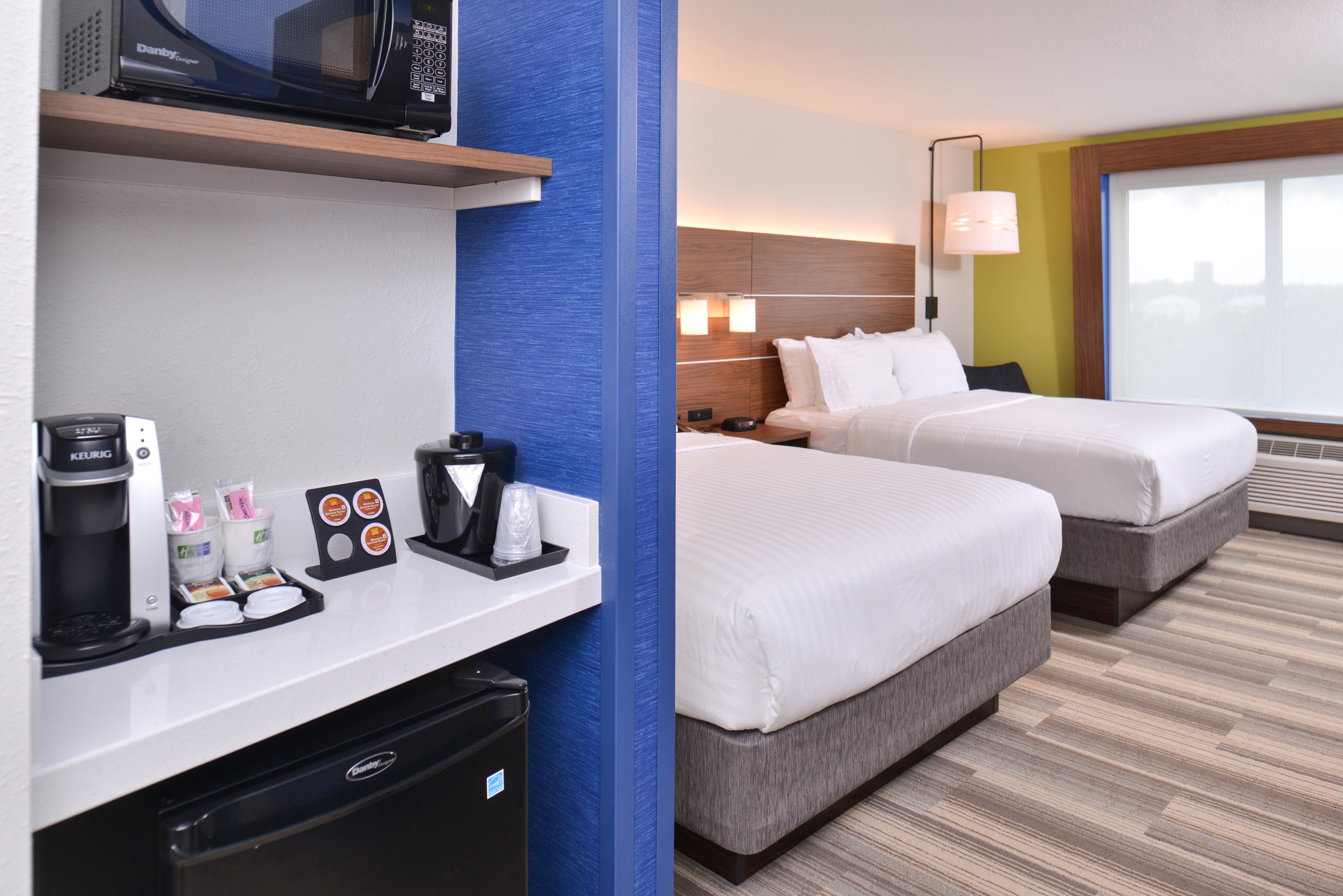 Holiday Inn Express & Suites Omaha Airport By Ihg Carter Lake Esterno foto
